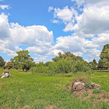 Mirow Ot Feriehus Qualzow